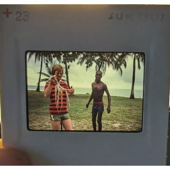 Kodachrome Slide Octopus Ocean Tourist Africa Holding Palm Trees Kodak Vtg 1979 - Picture 2 of 9